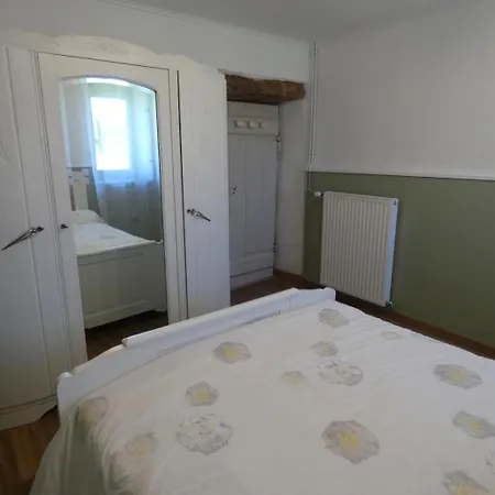 La Maison Du Becq * Saint-Lon-Les-Mines